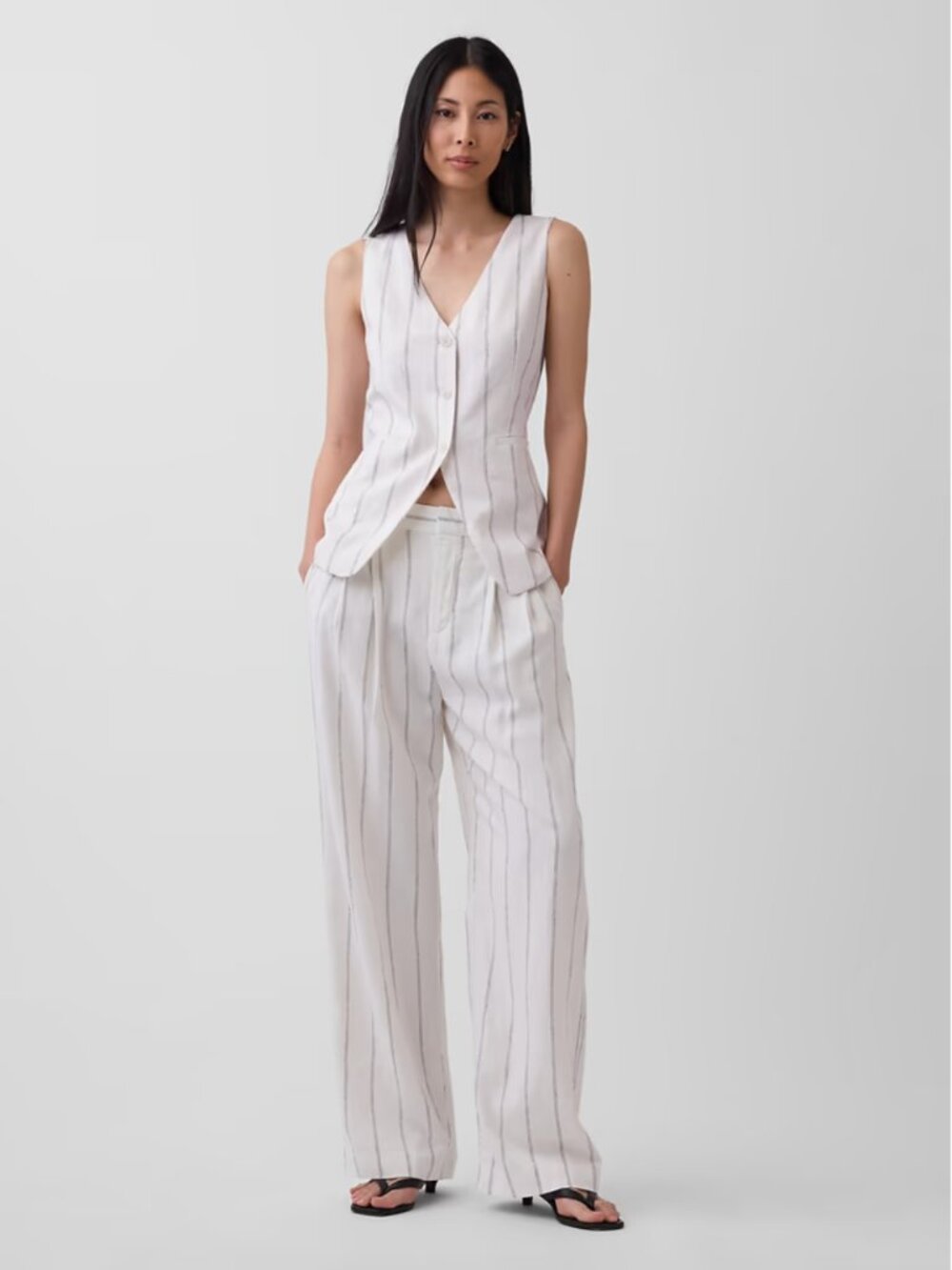 Gap 2-Piece Linen Blend Set Longline Vest & 365 Pleated Trousers 10
